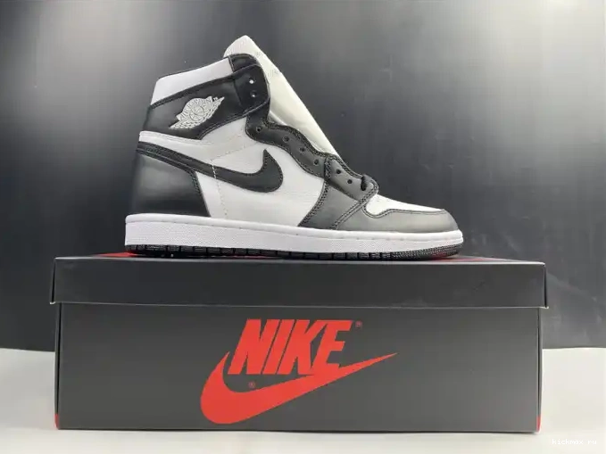 Rep MAX Air (2014) Jordan 555088-010 White Black Retro 1 0527